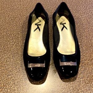 Black Flats, Anne Klein, size 10.5 flex soles, patent toe cap.